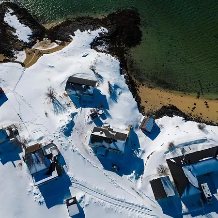 Arctic On The Beach Apartment